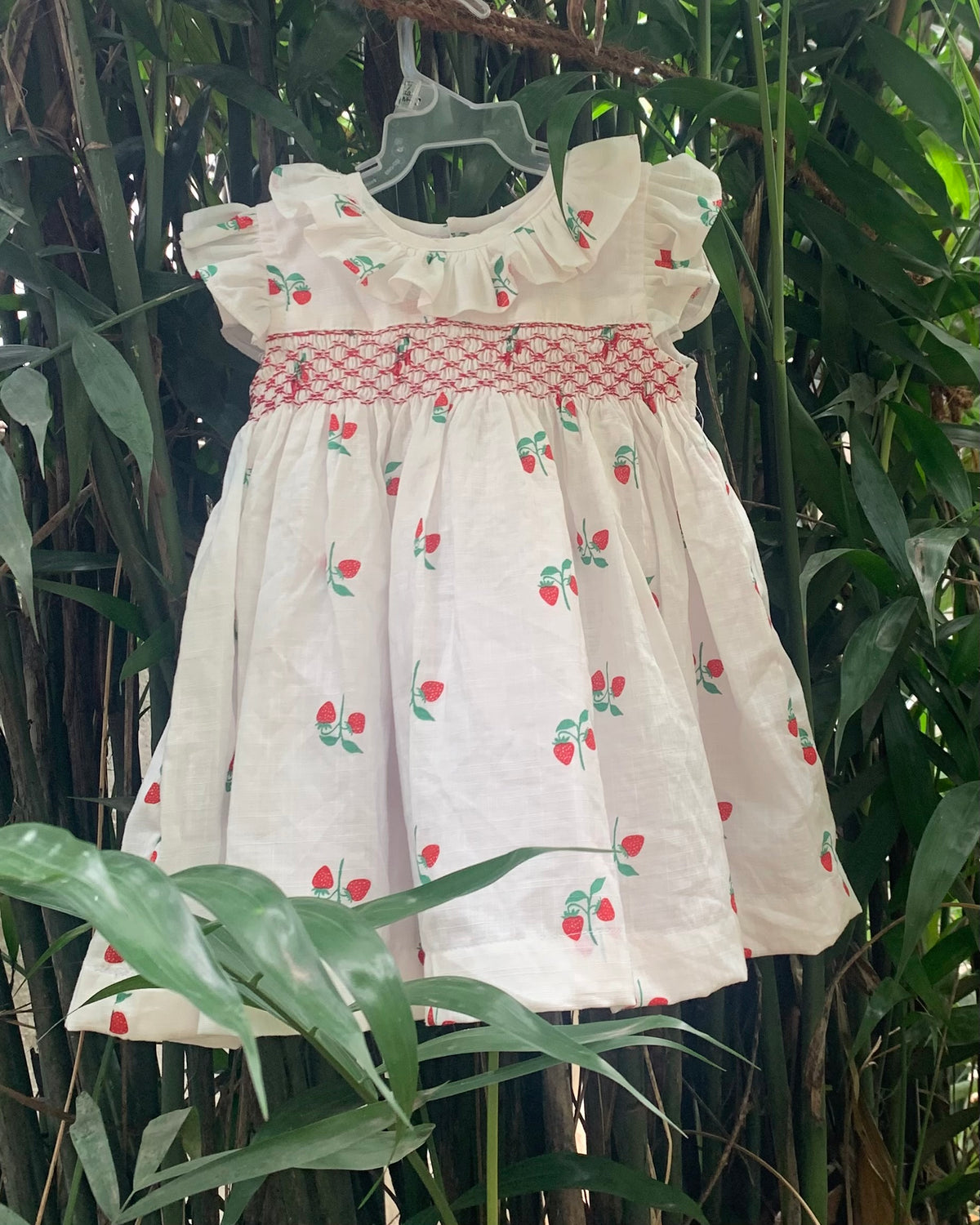 STRAWBERRY CREAM