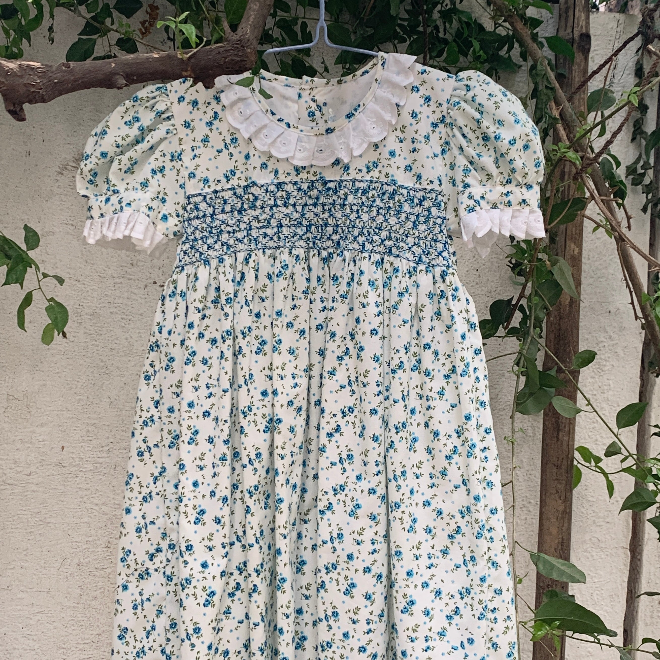 GARDEN BREEZE